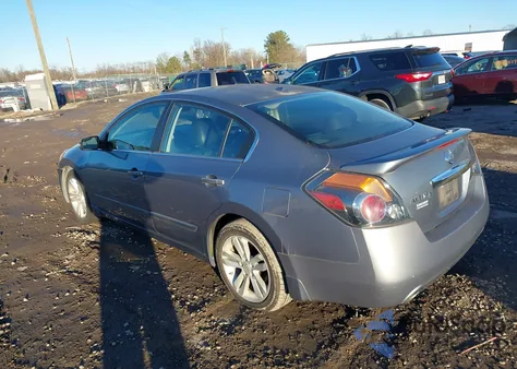 2011 Nissan Altima 3.5 Sr z USA, uszkodzony, nr VIN 1N4BL2AP1BN452915